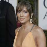 Jennifer Lopez: Tym razem charytatywnie /AFP