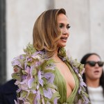 Jennifer Lopez w doskonałej formie. Trudno oderwać wzrok od jej talii