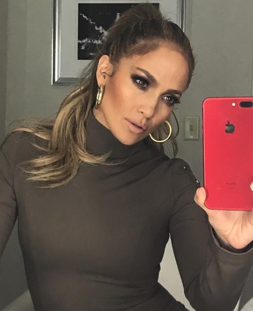 Jennifer Lopez w tym roku skończyła 48 lat /East News