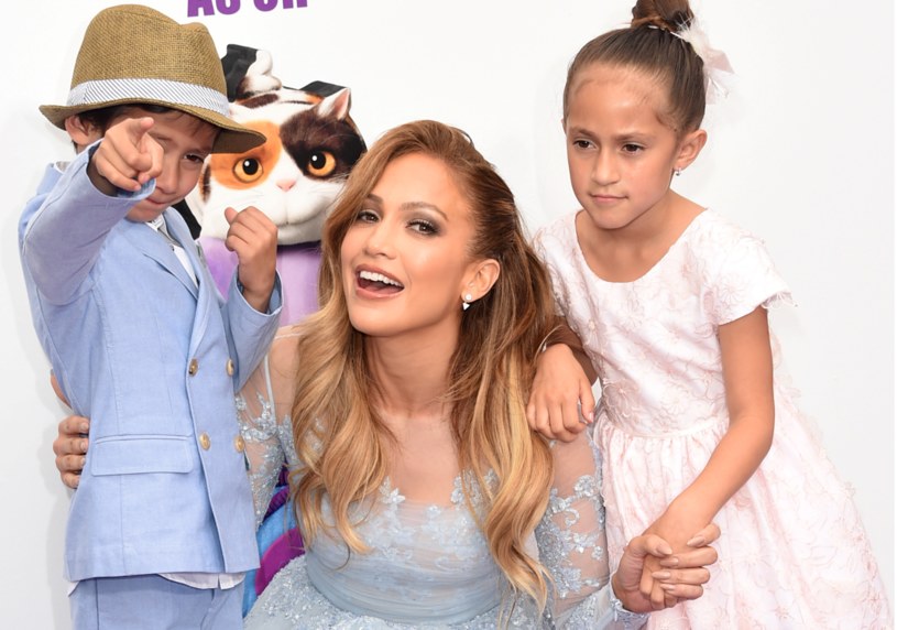 Jennifer Lopez z dziećmi /Barry King /Getty Images