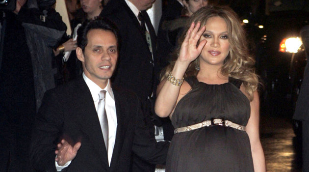 Jennifer Lopez z mężem i bliźniakami jeszcze w brzuchu &nbsp; /Splashnews