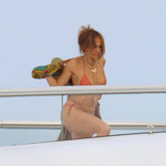 Jennifer Lopez zachwyca formą w kusym bikini 