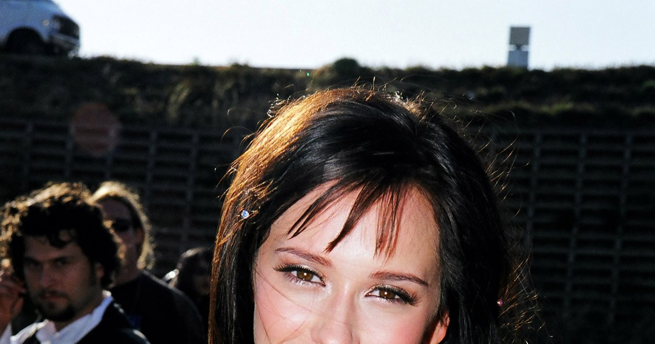 Jennifer Love Hewitt w 1999 roku / Jeff Kravitz / Contributor /Getty Images