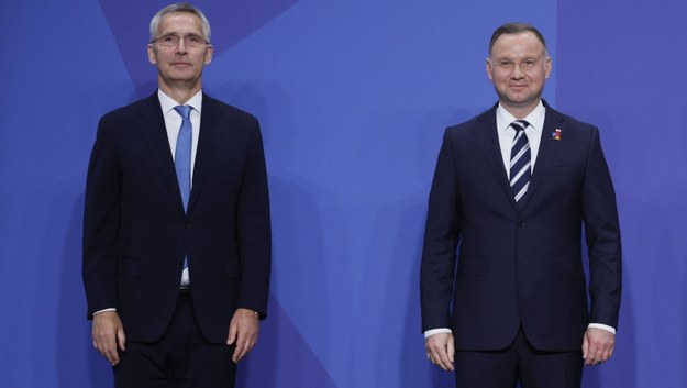 Jens Stoltenberg (po lewej) i Andrzej Duda (po prawej) /JUANJO MARTIN /PAP/EPA