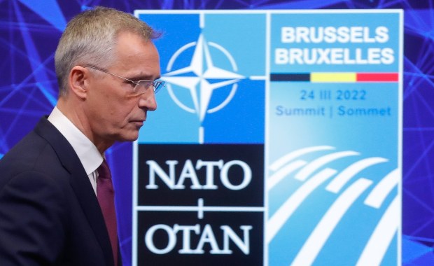 Jens Stoltenberg pozostanie szefem NATO? Jego kandydaturę popiera m.in. Polska 