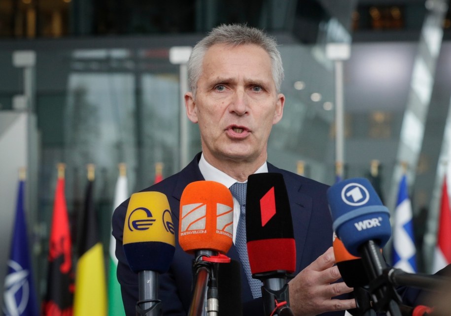 Jens Stoltenberg /OLIVIER HOSLET /PAP/EPA
