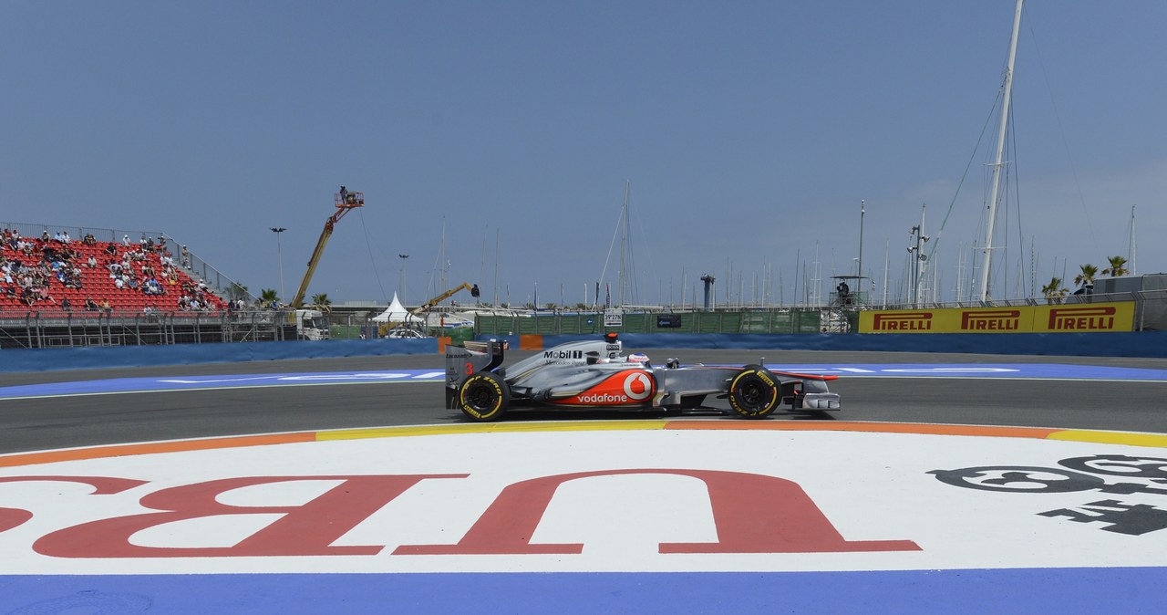 Jenson Button podczas treningu /AFP