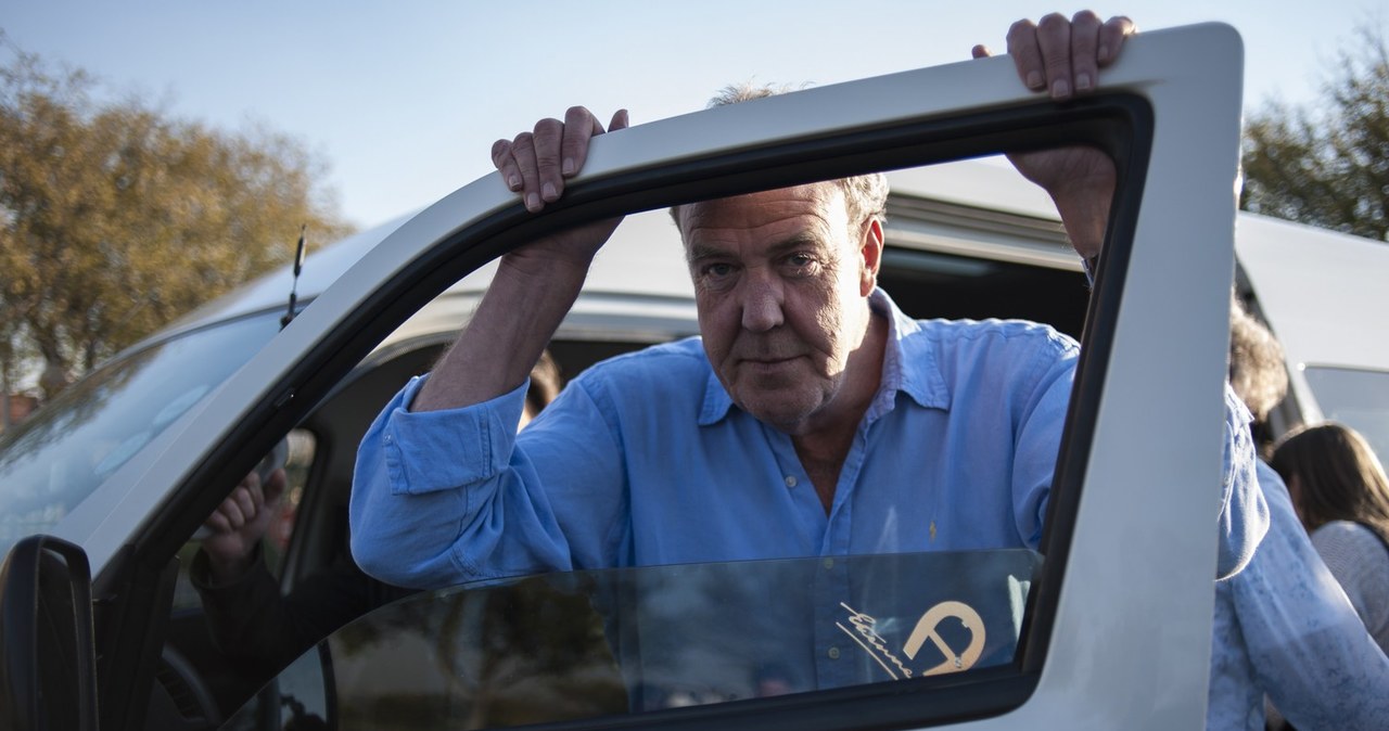 Jeremy Clarkson nie ma udanych wakacji w tym roku /AFP