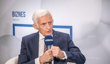 Jerzy Buzek: Czy jesteśmy wspólnotą wartości czy pieniędzy?