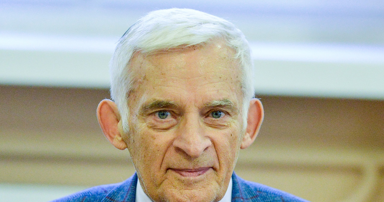 Jerzy Buzek, poseł do Parlamentu Europejskiego. /Piotr Kamionka /Reporter
