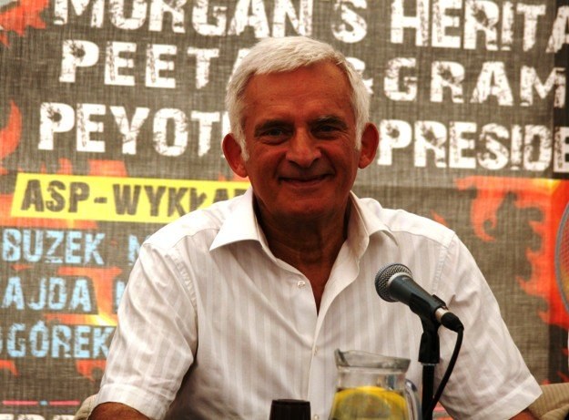 Jerzy Buzek: Przystanek Woodstock jest jak Unia Europejska /INTERIA.PL