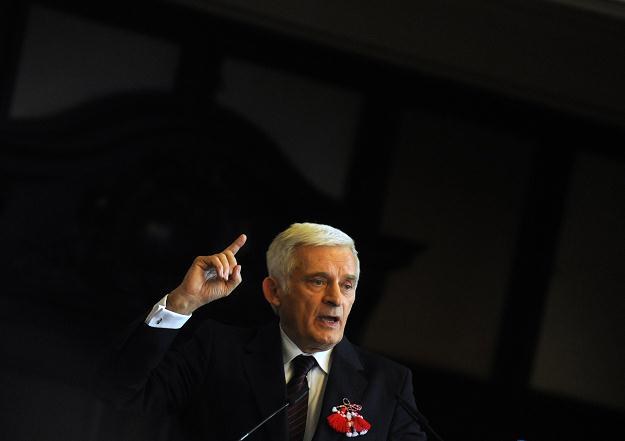 Jerzy Buzek /AFP