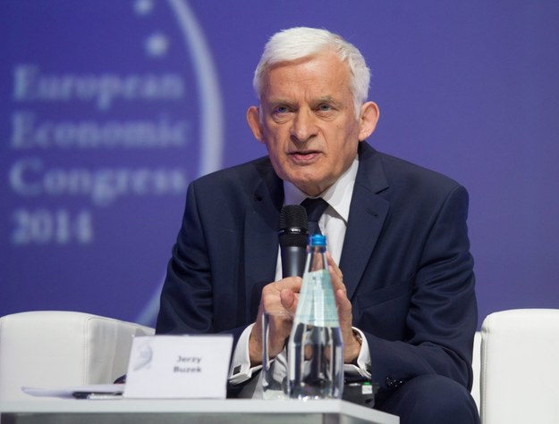 Jerzy Buzek /PAP/Andrzej Grygiel    /PAP