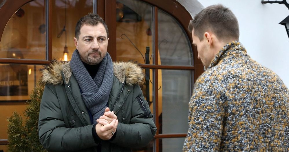 Jerzy i Darek spotkają się w restauracji, a potem zaczną rozmawiać o życiu... /www.barwyszczescia.tvp.pl/