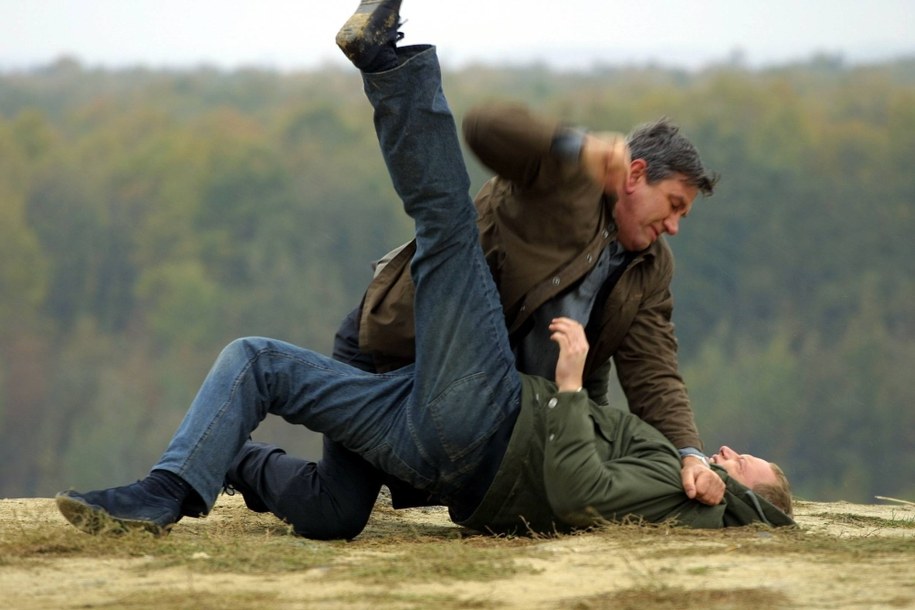 Jerzy Radziwiłowicz i Maciej Stuhr na planie "Gliny" Władysława Pasikowskiego /Piotr Makowski, Piotr Bujnowicz /TVP/PAP