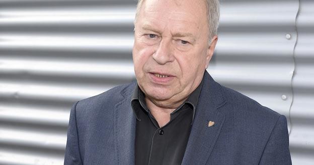 Jerzy Stuhr twierdzi, że "Obywatel to "bolesna komedia". /AKPA