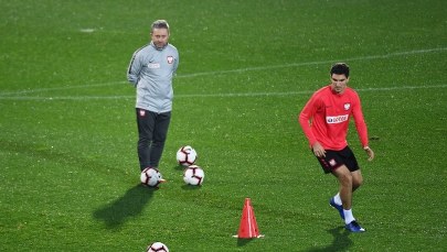 Jesień Brzęczka. Sprawdził 26 piłkarzy, nie wygrał ani razu