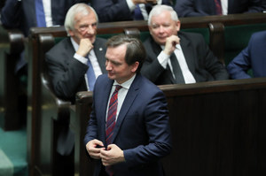 Jesień pod znakiem nowej politycznej batalii o sądy 