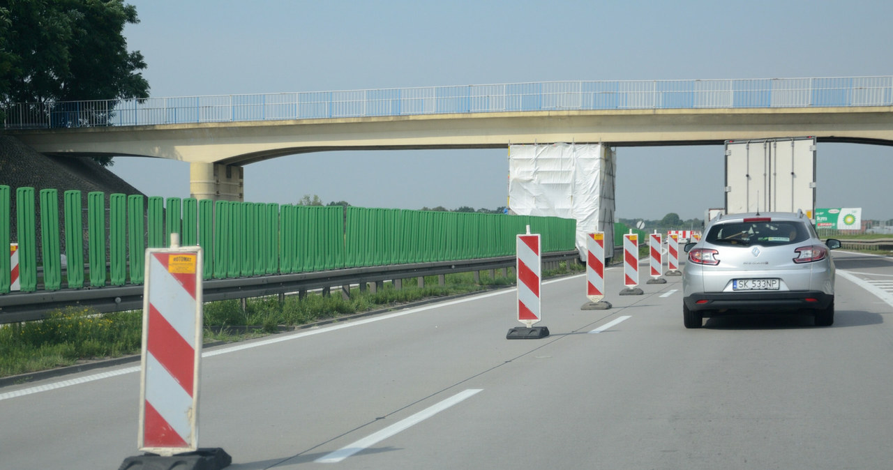 Jesienią możemy się spodziewać wielu takich utrudnień /Bartłomiej Magierowski /East News