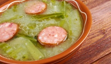Jesienią ta zupa króluje w moim domu. Rozgrzewa lepiej niż rosół