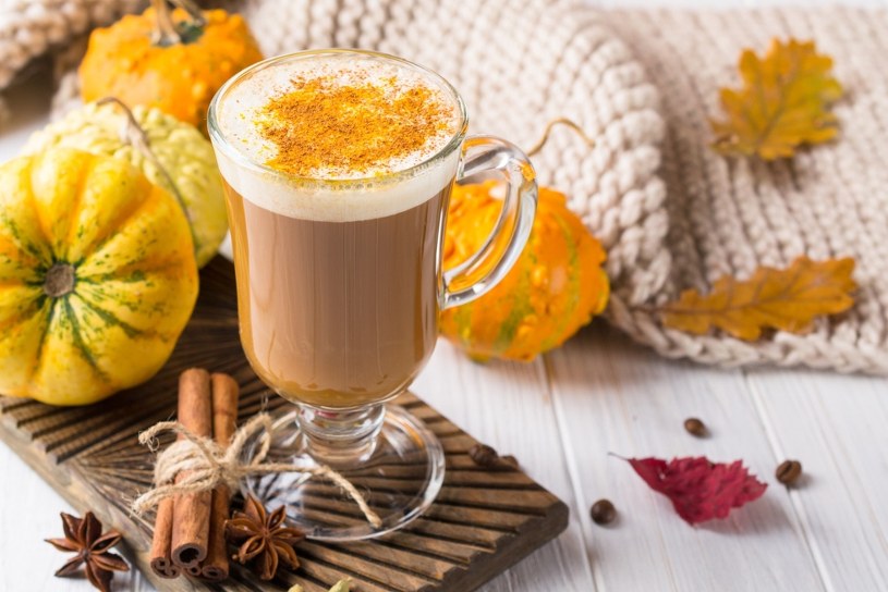 Jesienna kawa z charakterem. Jak przygotować wyjątkowo aromatyczne pumpkin spice latte?