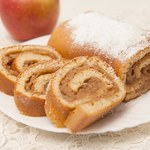 Jesienne ciasto siostry Anastazji. Lepszej rolady w życiu nie jadłam