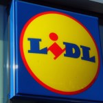 Jesienne kurtki w Lidlu 30% taniej. Modele dla całej rodziny od 27,99 zł 