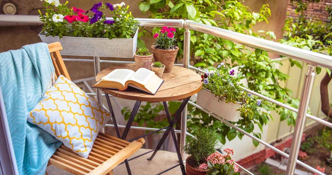 Jeśli odpowiednio o niego zadbamy, nasz balkon wiosną będzie wyglądał rewelacyjnie. /123RF/PICSEL