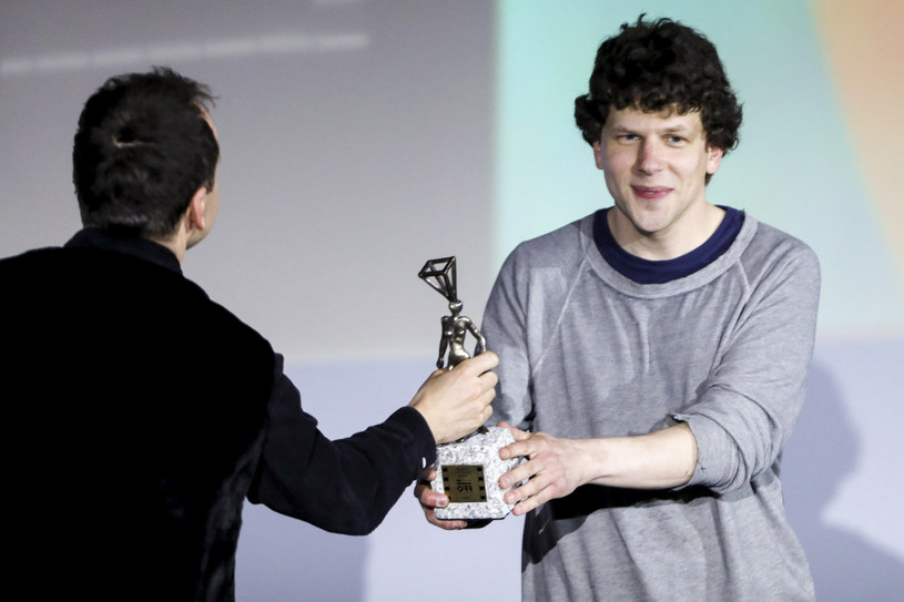 Jesse Eisenberg odbiera nagrodę "Pod prąd" / AKPA /AKPA