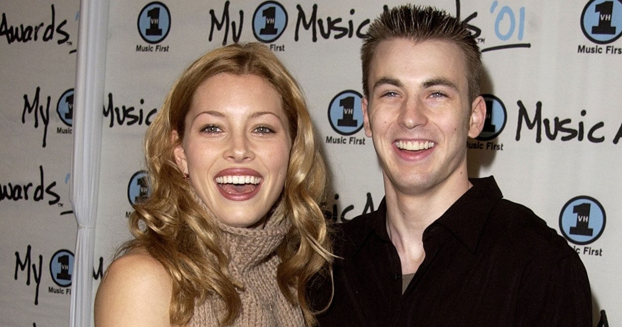 Jessica Biel i Chris Evans w 2001 roku /Steve Granitz /Getty Images
