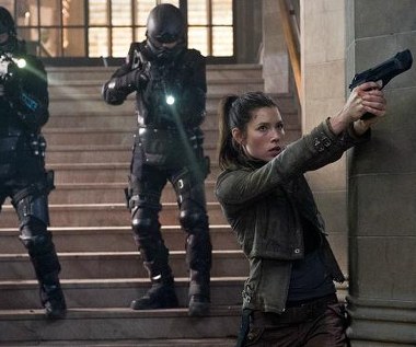 Jessica Biel w scenie z filmu "Pamięć absolutna"