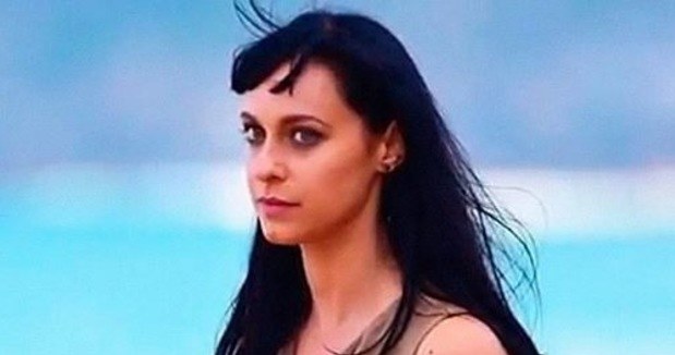 Jessica Falkholt /YouTube