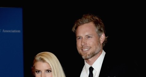 Jessica Simpson i Eric Johnson /Dimitrios Kambouris /Getty Images