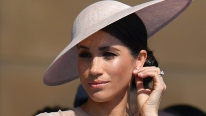 Jest herb księżnej Meghan. Są kalifornijskie elementy