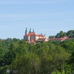 Jest nazywana „polską Jerozolimą”. To tu znajduje się skarb UNESCO