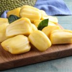 Jest owocem, a może zastąpić mięso. Jackfruit dobry dla jelit, metabolizmu i serca