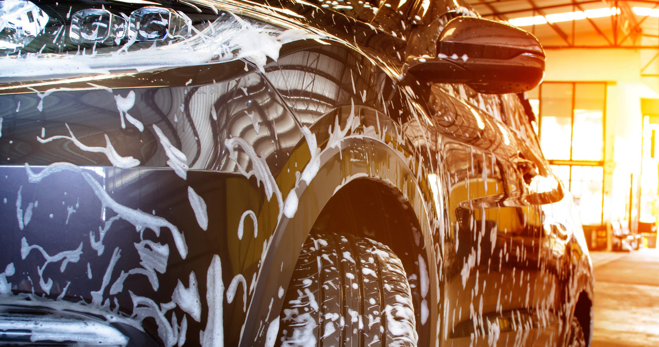 Jest projekt rozporządzenia przesuwający obowiązek instalowania kas fiskalnych w myjniach samochodowych. Zdj. ilustracyjne /123RF/PICSEL