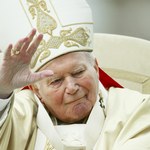Jest reakcja episkopatu na doniesienia ws. Jana Pawła II