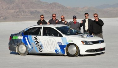 Jest rekord! Ponad 300 km/h... Volkswagenem Jettą