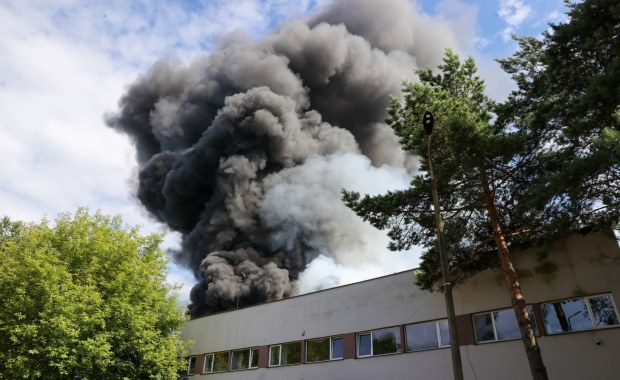 Jest śledztwo ws. pożaru składowiska odpadów w Woli Łaskiej