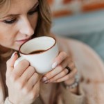 Jest słodki, ale niskokaloryczny, nie wywołuje skoków insuliny. Nazywany jest cukrem nowej generacji