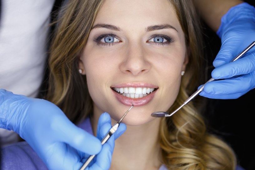 Jest szansa na regenerację szkliwa zębów /123RF/PICSEL