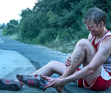 "Jest trochę różnica między tym, jak biega się normalnie, a jak biega się do kamery. Jednak trzeba trochę dołożyć dynamiki. Tak samo jest w pływaniu" - przyznał Gierszał.

 