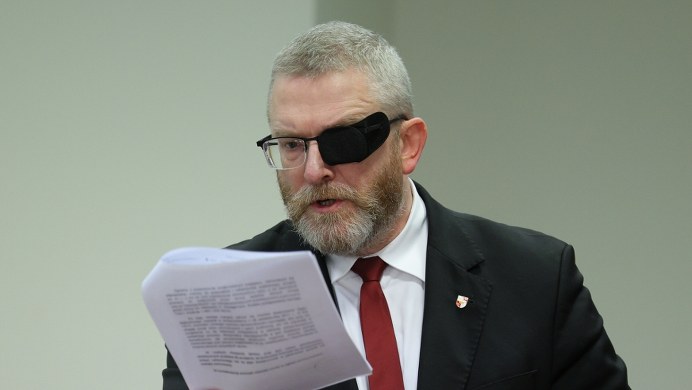 Jest wniosek do PE o zgodę na zatrzymanie Grzegorza Brauna