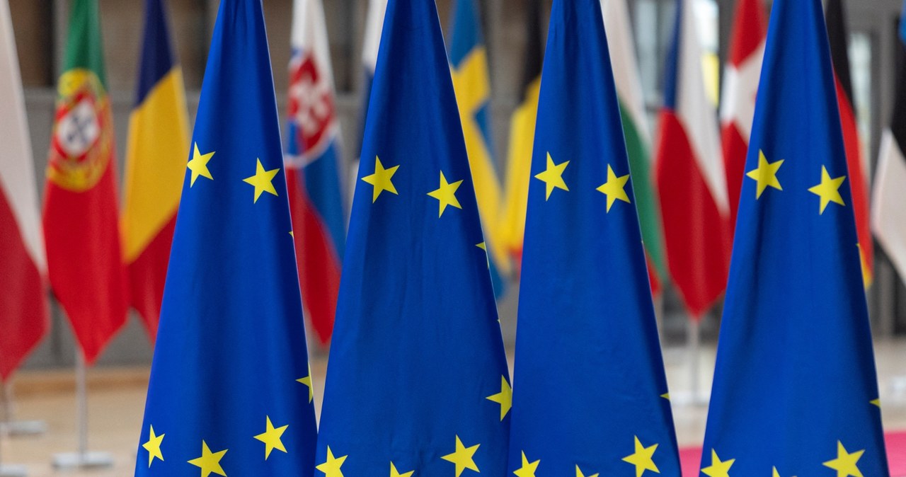 Jest wstępna zgoda krajów UE na ustanowienie programu EDIP na finansowanie projektów obronnych /NICOLAS ECONOMOU /AFP