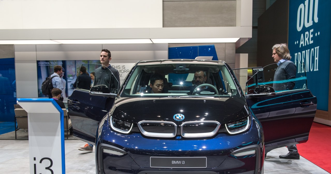 Jest z bestsellerów BMW jest i3 /Getty Images