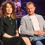 Jest zaledwie kilka miesięcy młodsza od macochy. Jakie relacje mają teraz?