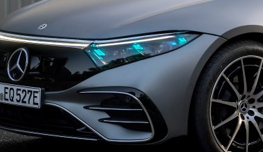 Jest zgoda na nowe obowiązkowe światła. Dojdzie kolor turkusowy 