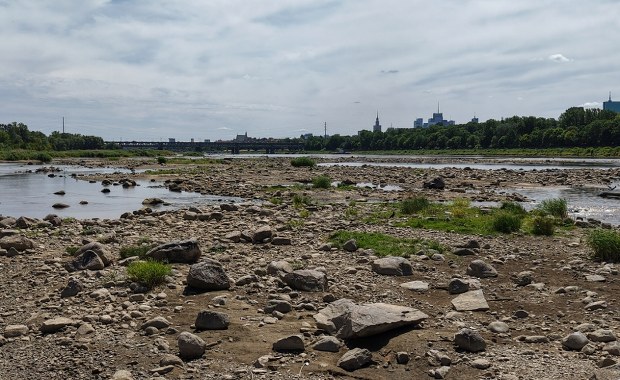 Jesteśmy na krawędzi katastrofy. Tak niskiego poziomu Wisły nie było jeszcze nigdy