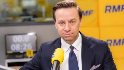 "Jesteśmy przeciwni obu tym projektom". Krzysztof Bosak rozwiewa wątpliwości